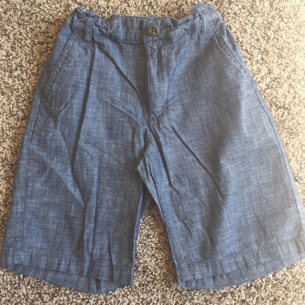 Boys old navy chambray shorts, like new. Size 8